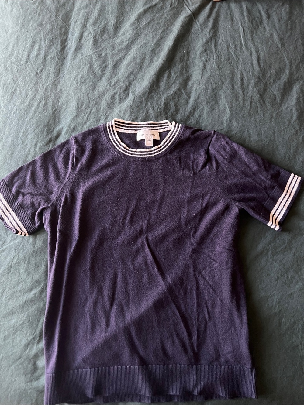 Crewneck Short-Sleeve Tee with Contrast Stripe Trim - Navy by Banana Republic